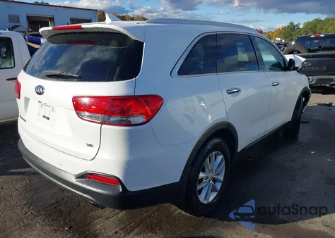 2017 Kia Sorento 3.3L Lx из США, поврежденный, VIN 5XYPG4A58HG226840